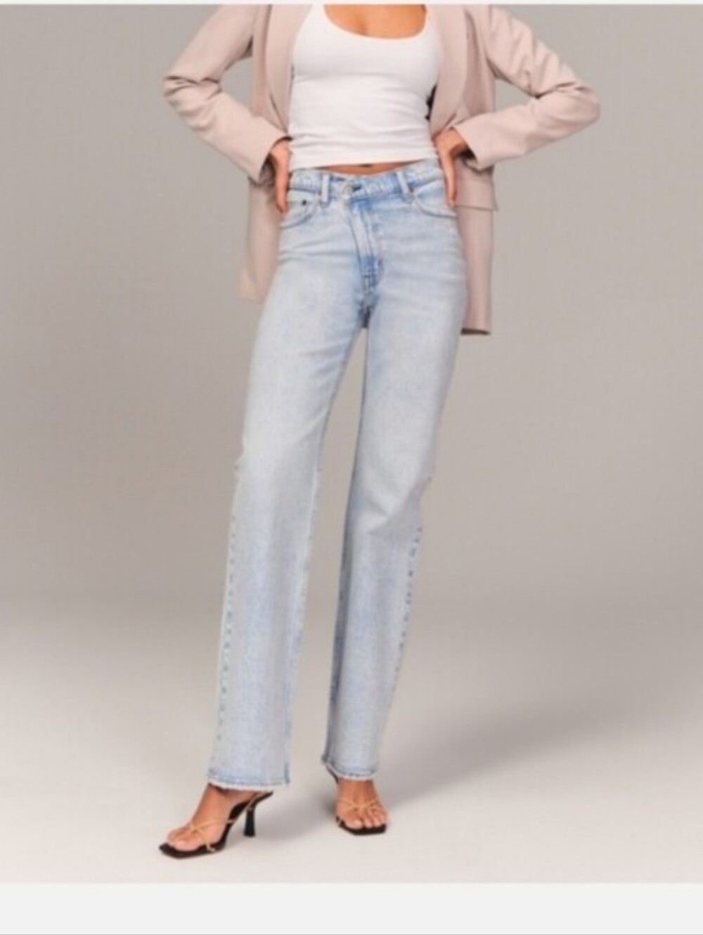 Abercrombie Curve Love High Rise 90s Relaxed Jean